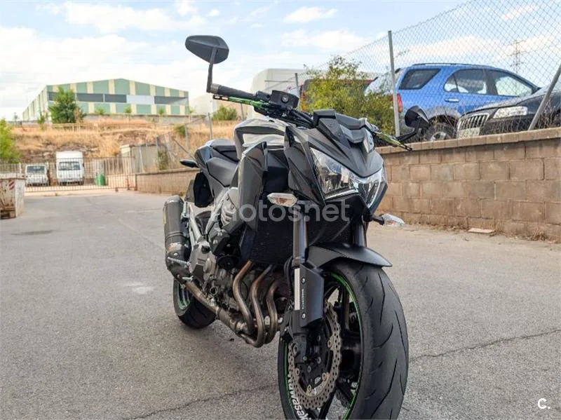 Kawasaki Z800 - Vista 10