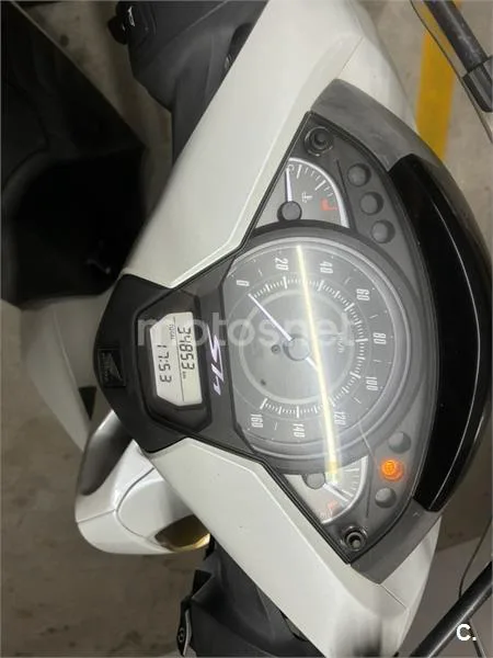 Honda SH125i - Vista 5