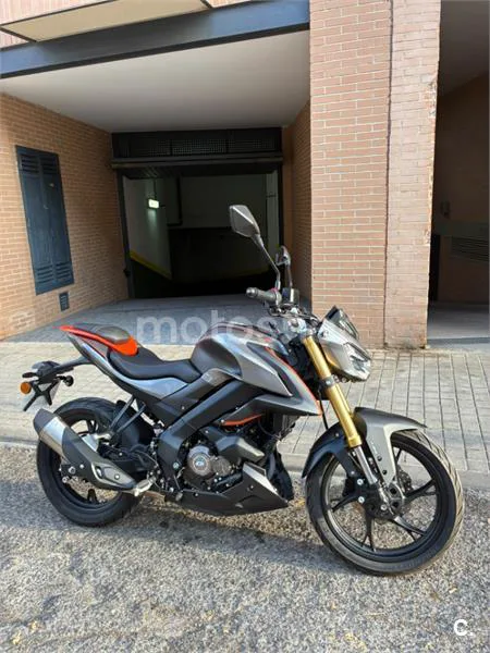 QJ Motor SRK 125 2700 € 2025 Madrid - 1