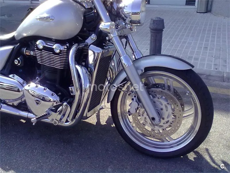 Triumph Thunderbird 1600 - Vista 7