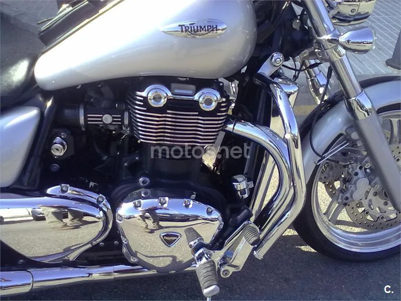 Triumph Thunderbird 1600 - Vista 8