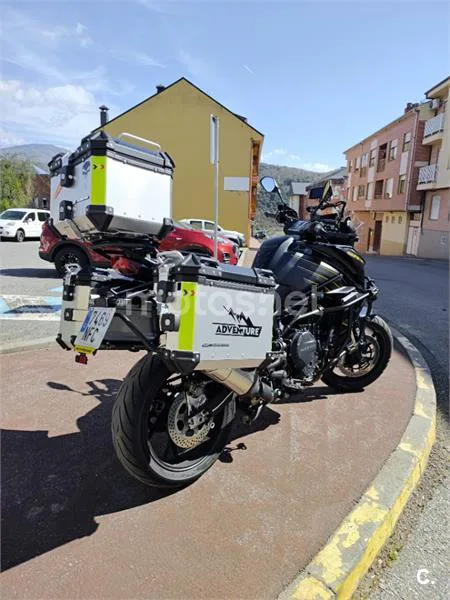QJ Motor SRT 900 S 7550 € 2025 León - 2