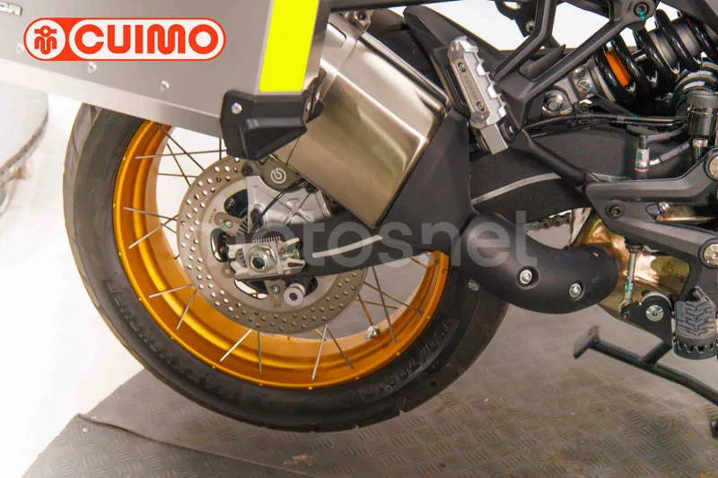 QJ Motor SRT 900 SX - Vista 22