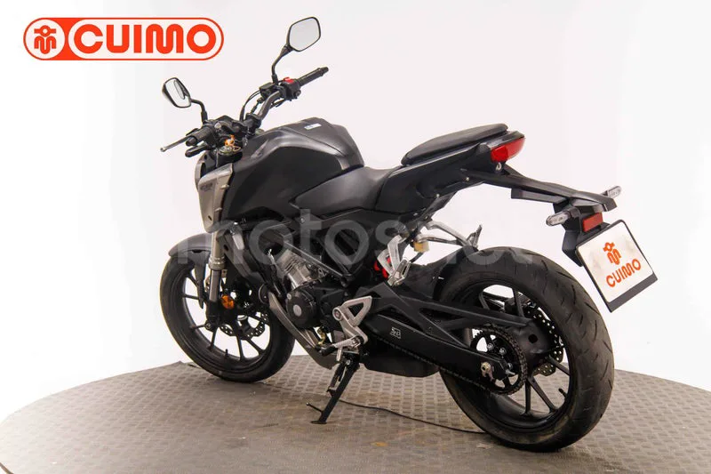 Honda CB125R - Vista 6