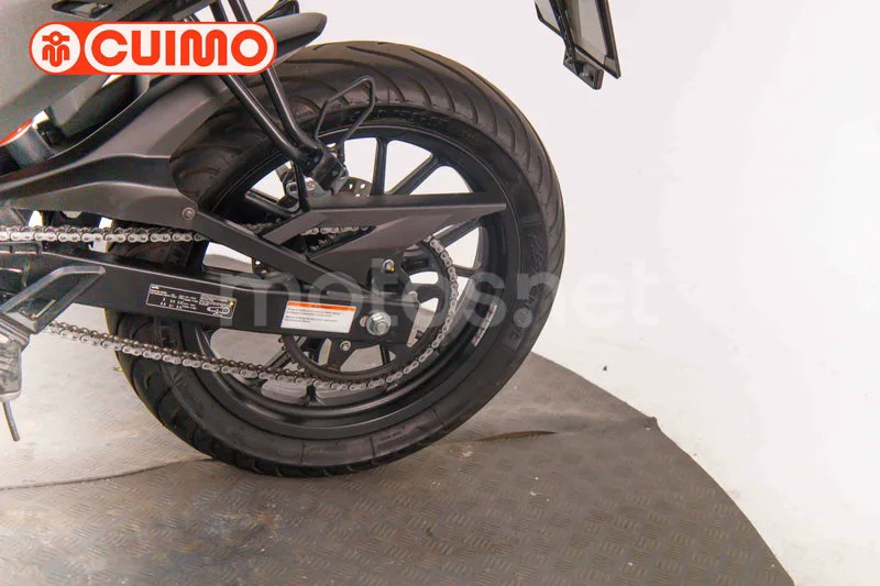 Aprilia Tuono 125 - Vista 24