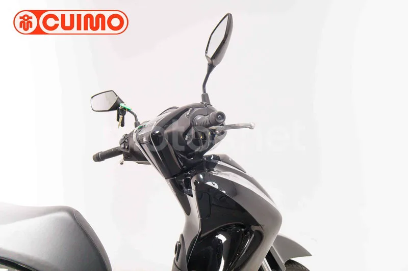 Honda SH125i - Vista 13