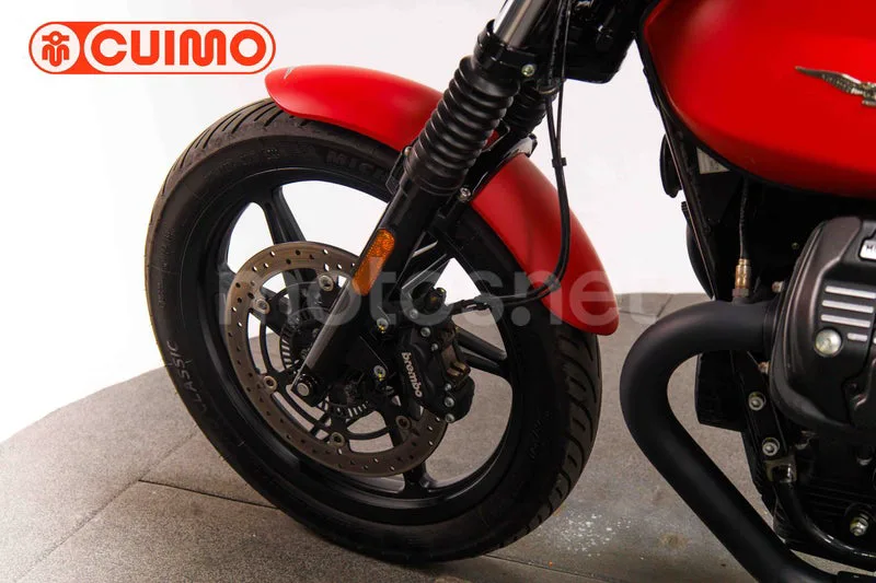 Moto Guzzi V7 - Vista 26
