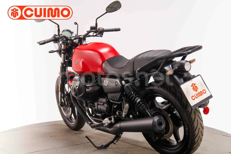 Moto Guzzi V7 - Vista 6