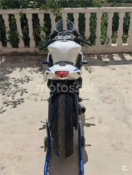 Triumph Daytona 675 - Vista 3