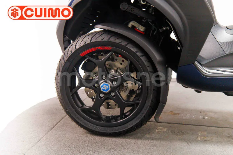 Piaggio MP3 - Vista 25