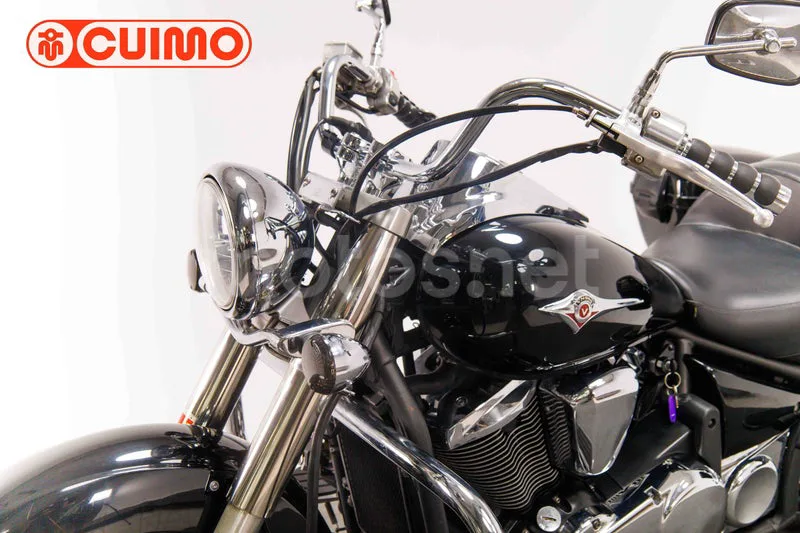 Kawasaki VN900 Classic - Vista 22