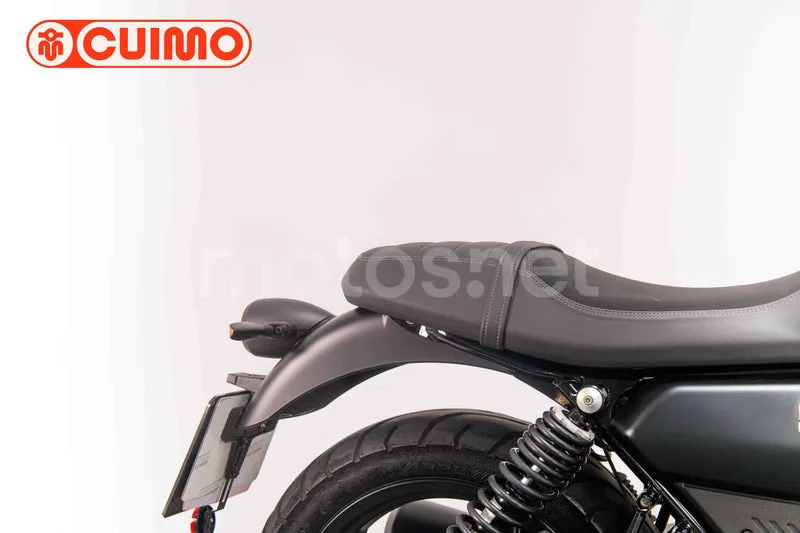 Moto Guzzi V7 - Vista 33
