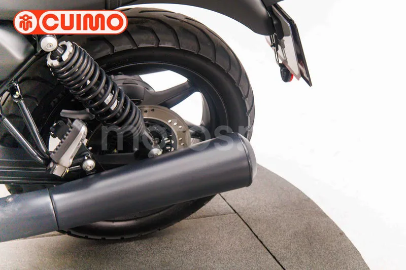 Moto Guzzi V7 - Vista 49