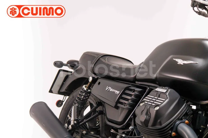Moto Guzzi V7 III - Vista 12