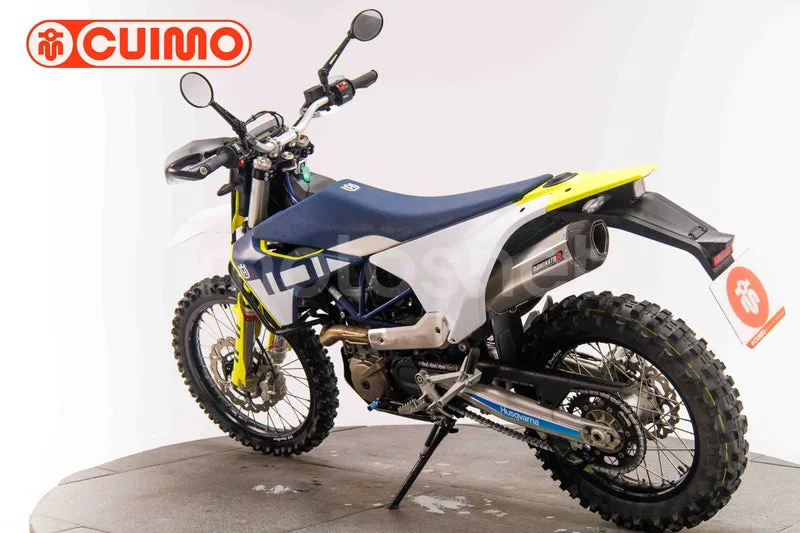 Husqvarna 701 Enduro - Vista 8