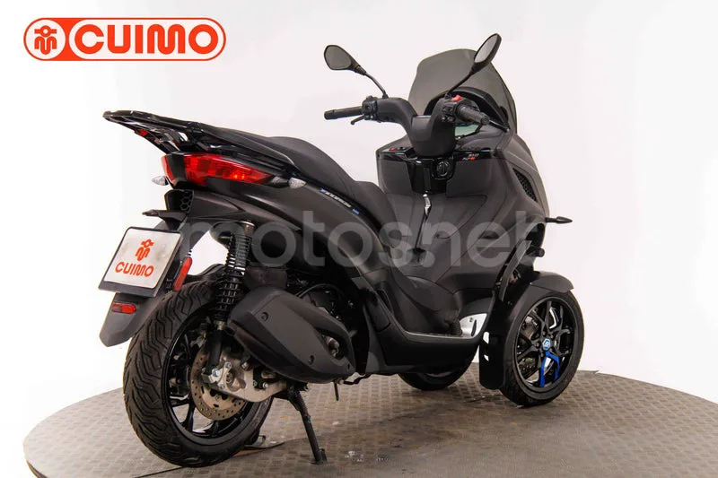 Piaggio MP3 - Vista 4