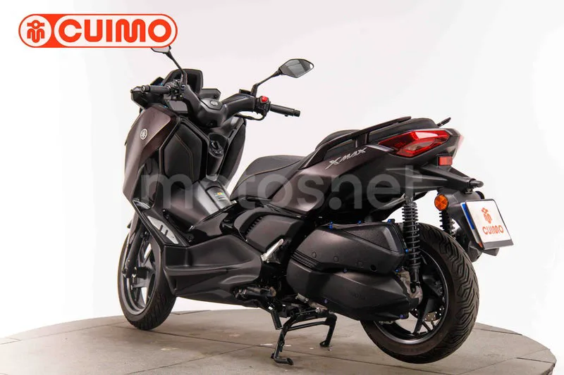 Yamaha XMAX 300 - Vista 6