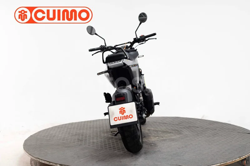 Husqvarna Svartpilen 125 - Vista 9
