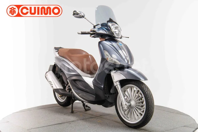 Piaggio Beverly 300 2799 € 2018 Málaga - 1