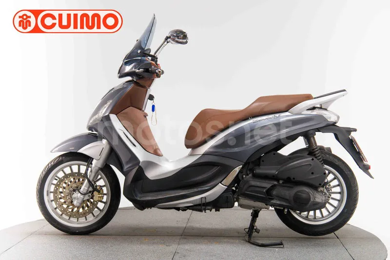 Piaggio Beverly 300 - Vista 8