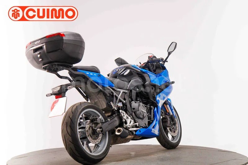 Suzuki GSX-8R - Vista 4