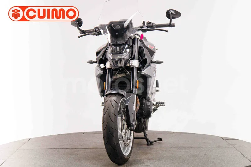 BMW F 900 R - Vista 10