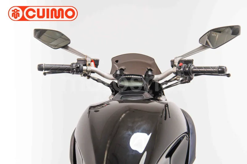 Ducati Diavel - Vista 17