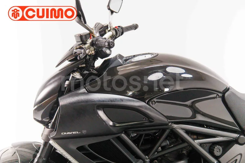 Ducati Diavel - Vista 20