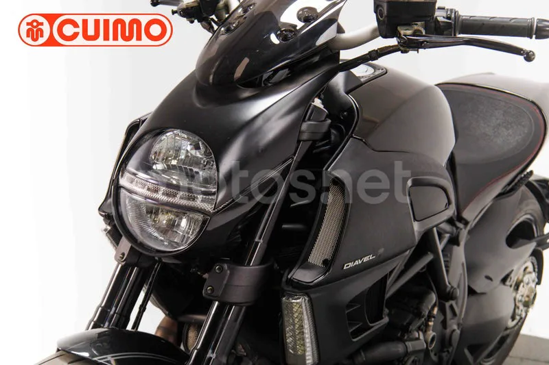 Ducati Diavel - Vista 22