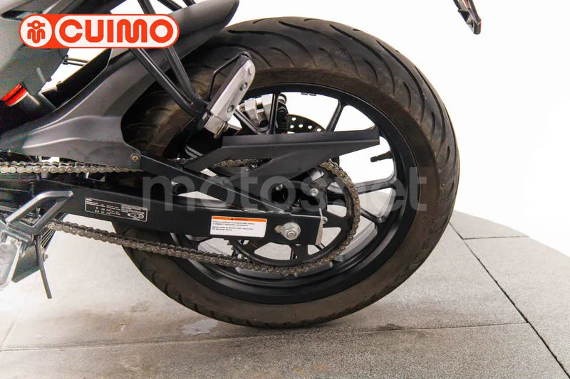 Aprilia Tuono 125 - Vista 18