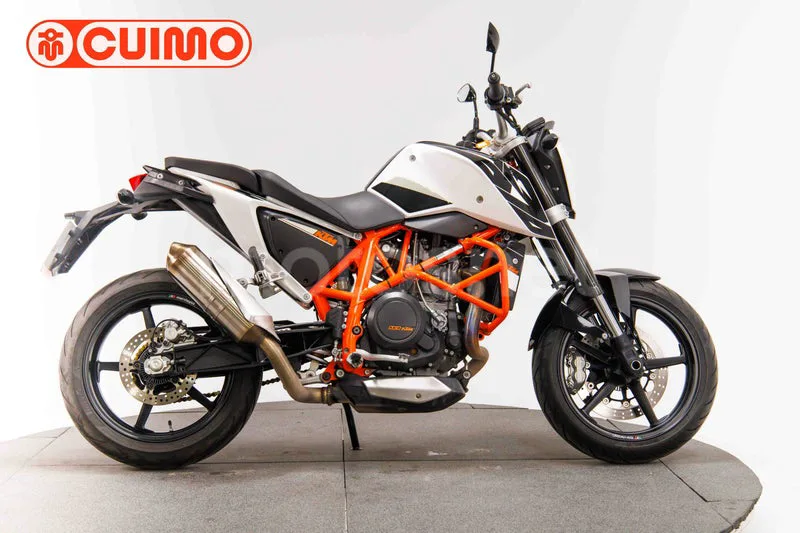 KTM 690 Duke 3599 € 2012 Málaga - 2