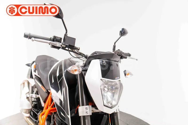 KTM 690 Duke - Vista 11