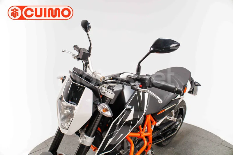 KTM 690 Duke - Vista 39