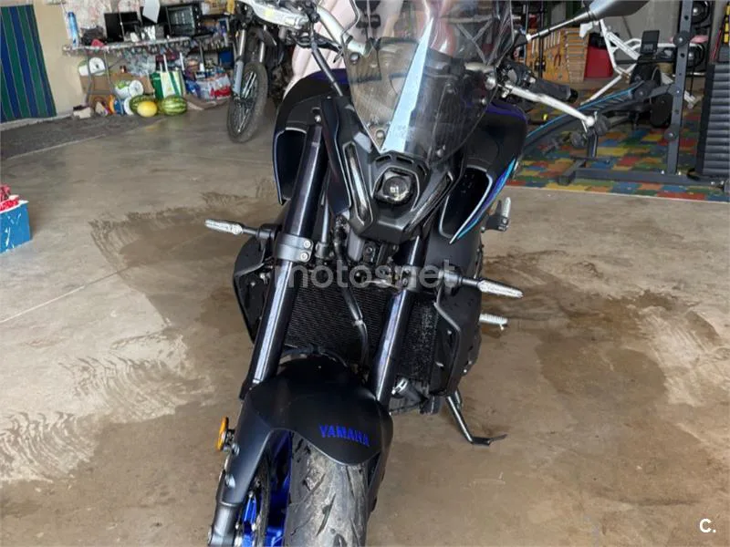 Yamaha MT-09 - Vista 3