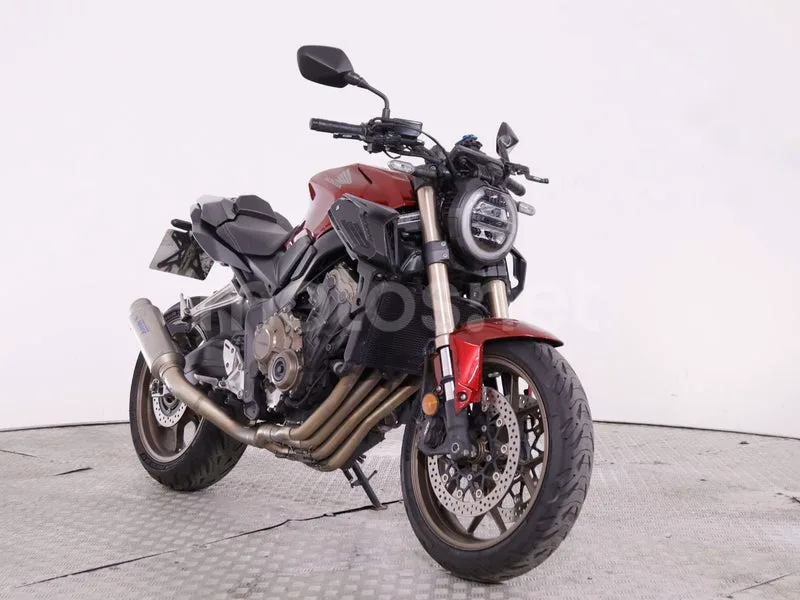 Honda CB650R - Vista 4