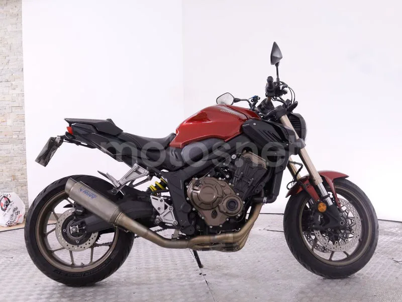 Honda CB650R - Vista 9