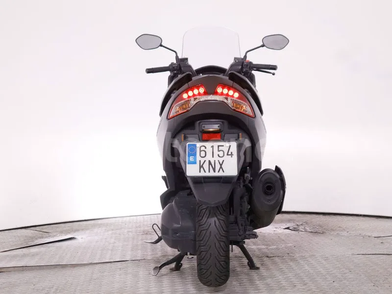 Suzuki Burgman 400 - Vista 6