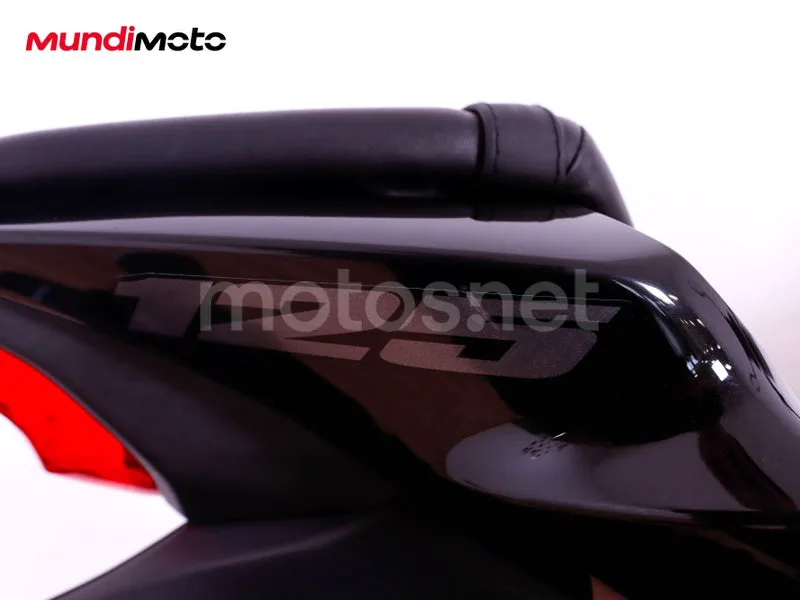 Suzuki GSX-S125 - Vista 14