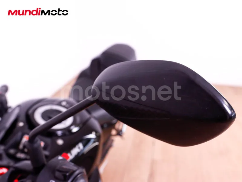 Suzuki GSX-S125 - Vista 21