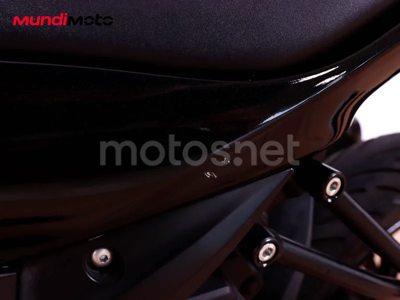 Suzuki GSX-S125 - Vista 35