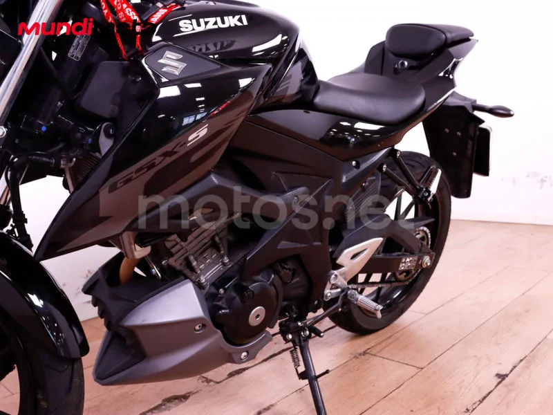 Suzuki GSX-S125 - Vista 10