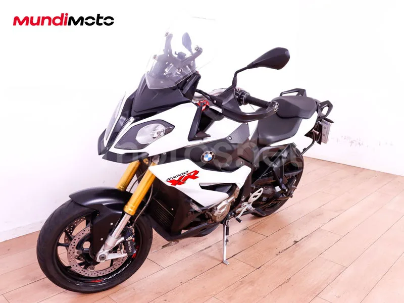 BMW S 1000 XR - Vista 7