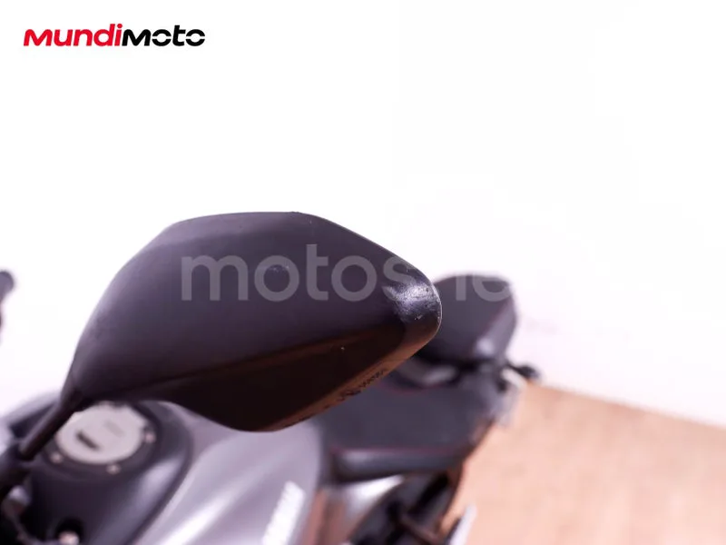 Yamaha MT-07 - Vista 17