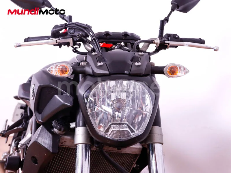 Yamaha MT-07 - Vista 5