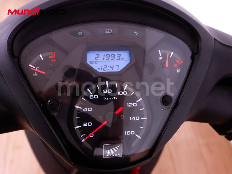 Honda SH125i - Vista 12