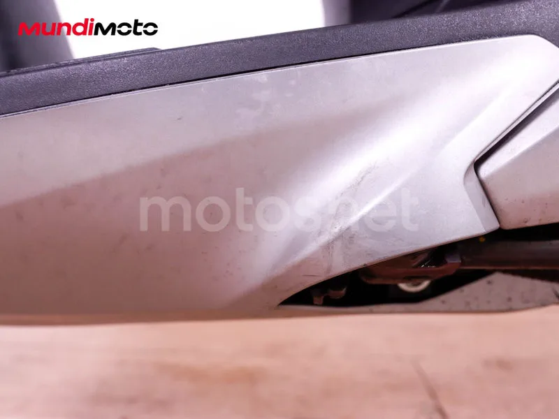 Honda SH125i - Vista 43