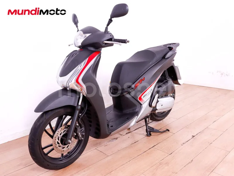 Honda SH125i - Vista 7