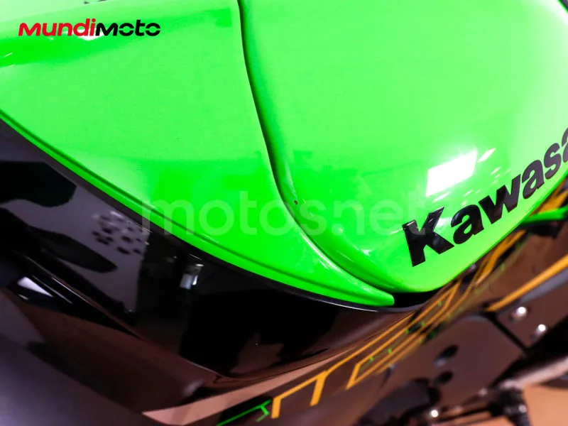 Kawasaki Ninja ZX-10R - Vista 26