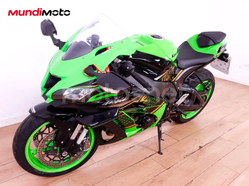 Kawasaki Ninja ZX-10R - Vista 7