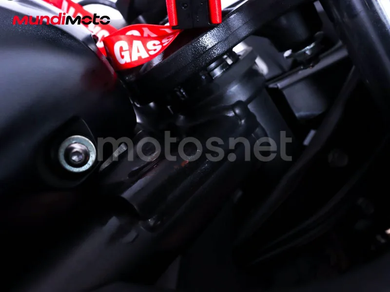 Kawasaki ER-6f - Vista 14